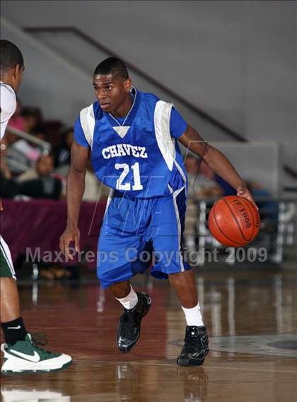 Thumbnail 2 in Chavez vs. Hightower (Texas 5A Region 3 Semifinal) photogallery.