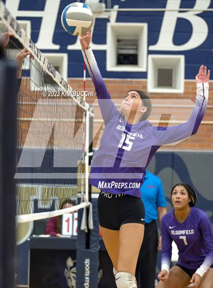 Thumbnail 1 in L'Anse Creuse North vs. Bloomfield Hills photogallery.