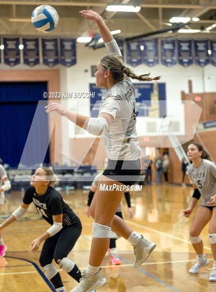 Thumbnail 3 in L'Anse Creuse North vs. Bloomfield Hills photogallery.
