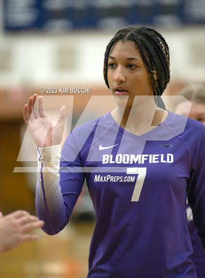 Thumbnail 1 in L'Anse Creuse North vs. Bloomfield Hills photogallery.