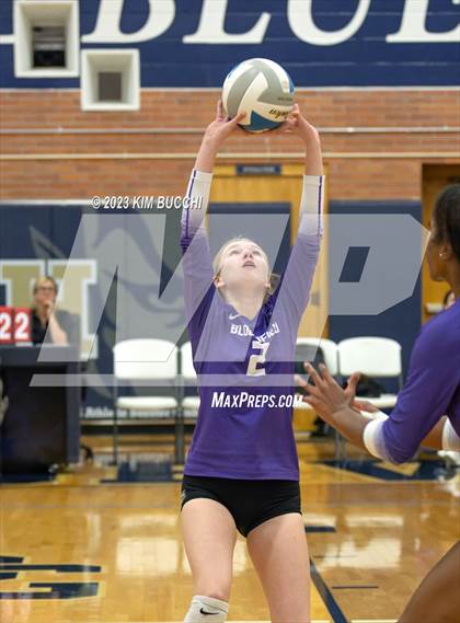Thumbnail 3 in L'Anse Creuse North vs. Bloomfield Hills photogallery.