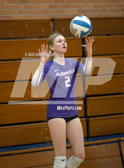 Thumbnail 1 in L'Anse Creuse North vs. Bloomfield Hills photogallery.