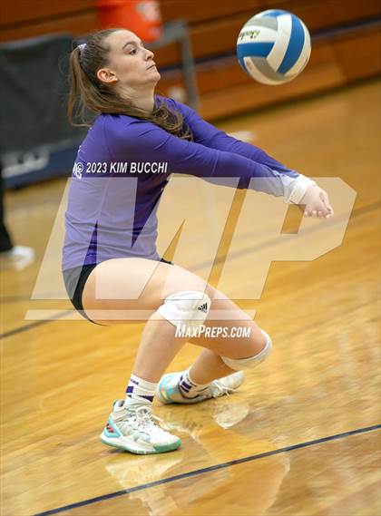 Thumbnail 1 in L'Anse Creuse North vs. Bloomfield Hills photogallery.