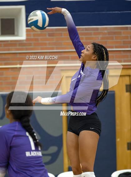 Thumbnail 1 in L'Anse Creuse North vs. Bloomfield Hills photogallery.