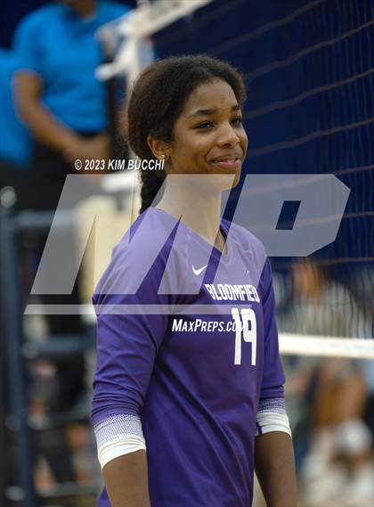 Thumbnail 2 in L'Anse Creuse North vs. Bloomfield Hills photogallery.