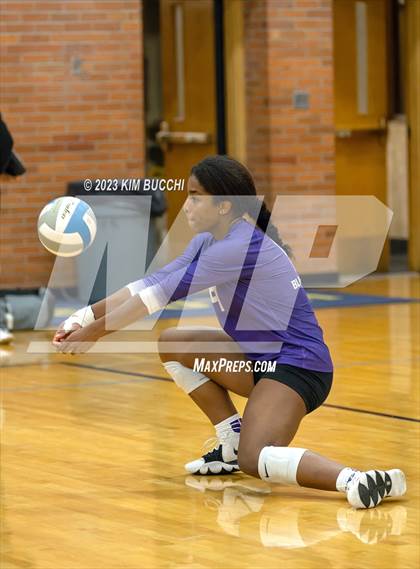 Thumbnail 2 in L'Anse Creuse North vs. Bloomfield Hills photogallery.