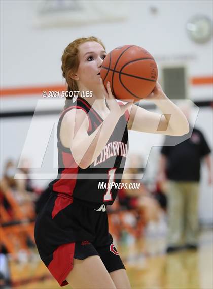 Thumbnail 1 in Amanda-Clearcreek vs. Circleville photogallery.