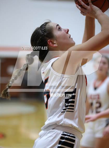 Thumbnail 2 in Amanda-Clearcreek vs. Circleville photogallery.