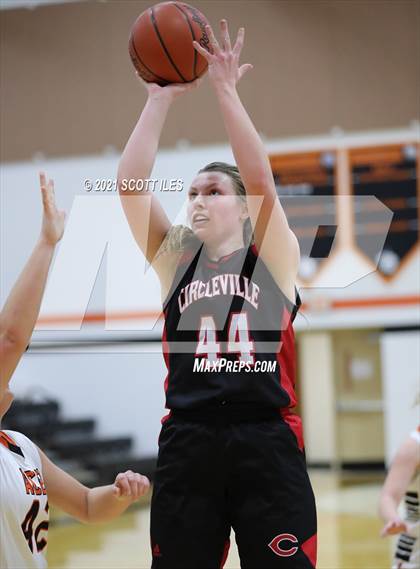 Thumbnail 3 in Amanda-Clearcreek vs. Circleville photogallery.