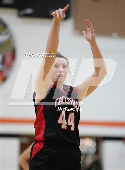 Thumbnail 3 in Amanda-Clearcreek vs. Circleville photogallery.