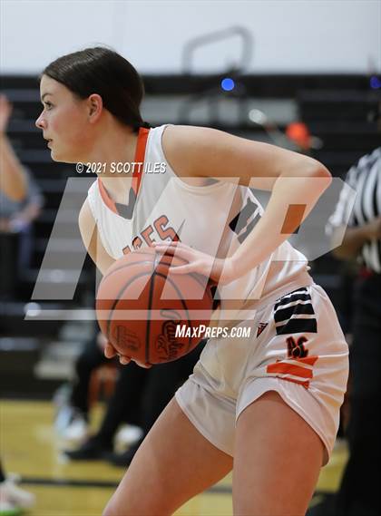Thumbnail 2 in Amanda-Clearcreek vs. Circleville photogallery.