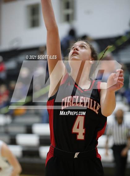 Thumbnail 2 in Amanda-Clearcreek vs. Circleville photogallery.