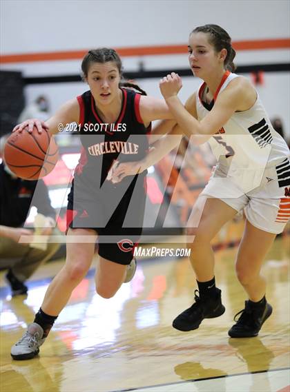 Thumbnail 1 in Amanda-Clearcreek vs. Circleville photogallery.