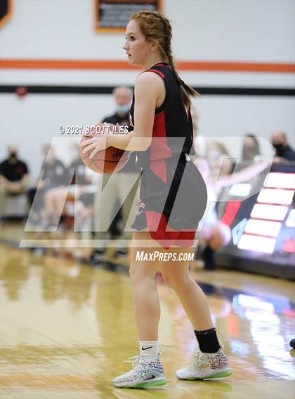 Thumbnail 2 in Amanda-Clearcreek vs. Circleville photogallery.