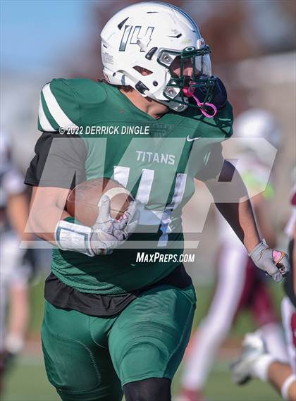 Thumbnail 2 in Fordham Prep @ Holy Trinity (NYCHSFL AA-1 Semifinal) photogallery.
