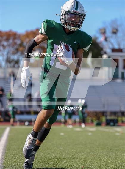 Thumbnail 3 in Fordham Prep @ Holy Trinity (NYCHSFL AA-1 Semifinal) photogallery.