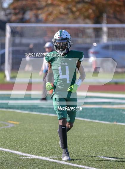 Thumbnail 2 in Fordham Prep @ Holy Trinity (NYCHSFL AA-1 Semifinal) photogallery.