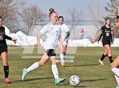 Thumbnail 1 in Horizon vs Pomona photogallery.