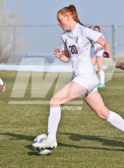 Thumbnail 1 in Horizon vs Pomona photogallery.