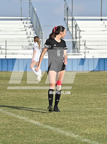 Thumbnail 2 in Horizon vs Pomona photogallery.