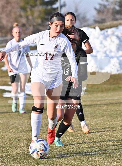 Thumbnail 2 in Horizon vs Pomona photogallery.
