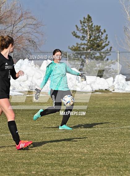 Thumbnail 3 in Horizon vs Pomona photogallery.