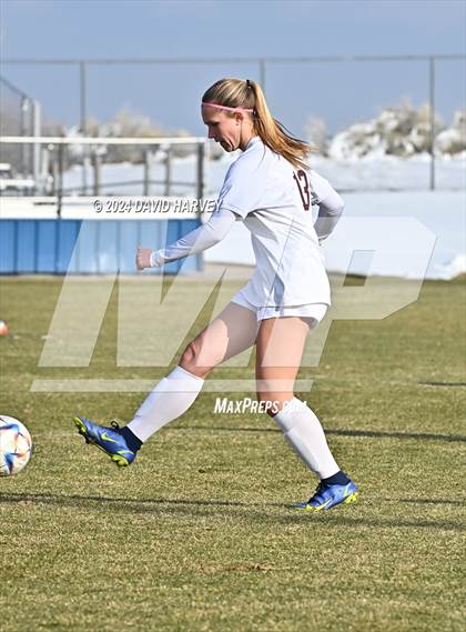Thumbnail 1 in Horizon vs Pomona photogallery.