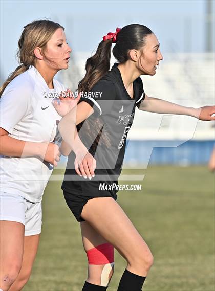 Thumbnail 2 in Horizon vs Pomona photogallery.