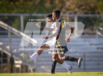 Thumbnail 3 in Cristo Rey Jesuit @ Pallotti photogallery.