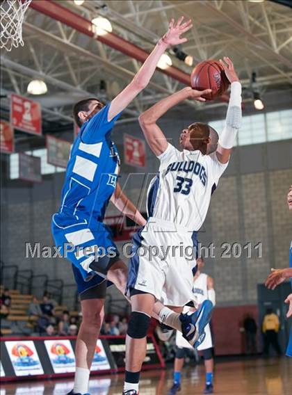 Thumbnail 3 in Redlands Adventist Academy vs. Arshag Dickranian Armenian (CIF SS 6A Final) photogallery.