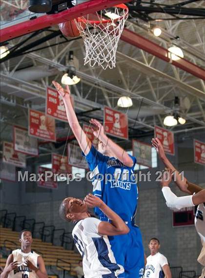 Thumbnail 3 in Redlands Adventist Academy vs. Arshag Dickranian Armenian (CIF SS 6A Final) photogallery.