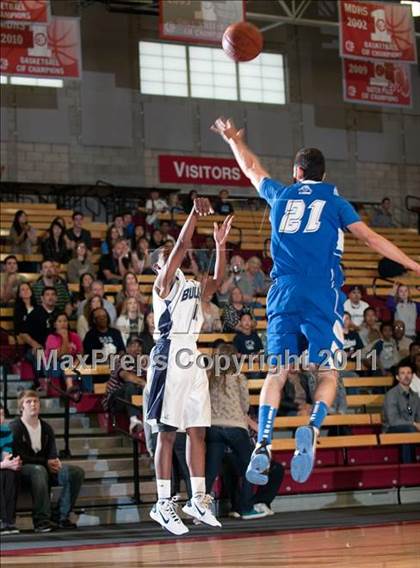 Thumbnail 2 in Redlands Adventist Academy vs. Arshag Dickranian Armenian (CIF SS 6A Final) photogallery.