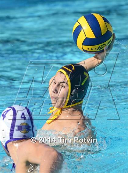 Thumbnail 2 in Cerritos vs. Righetti (CIF SS D4 Final) photogallery.