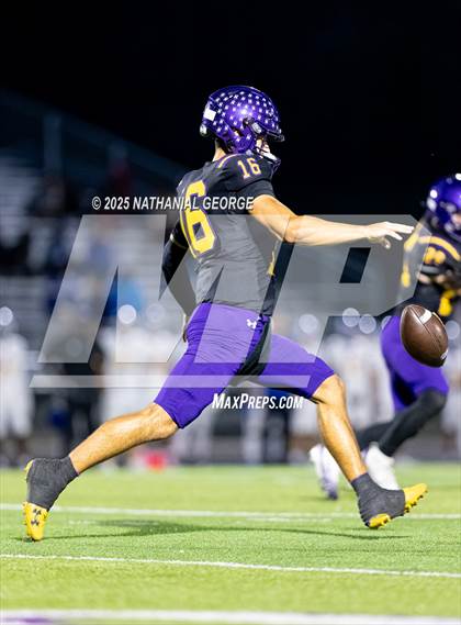 Thumbnail 3 in Omaha North @ Bellevue West photogallery.