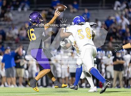 Thumbnail 3 in Omaha North @ Bellevue West photogallery.
