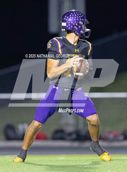 Thumbnail 3 in Omaha North @ Bellevue West photogallery.