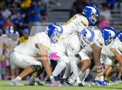 Thumbnail 3 in Omaha North @ Bellevue West photogallery.