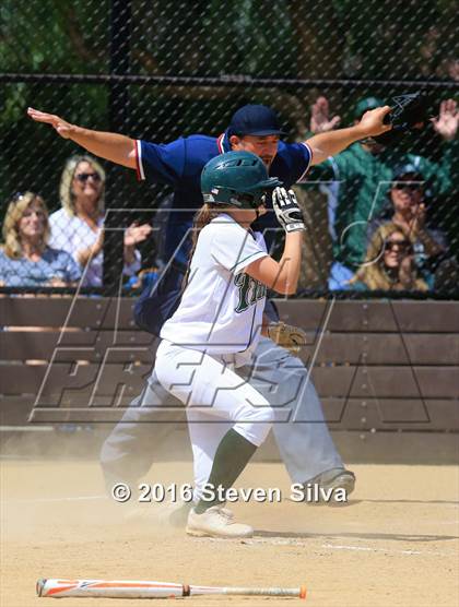 Thumbnail 2 in Mater Dei Catholic vs. Poway (CIF SDS Open Division 2nd Round) photogallery.