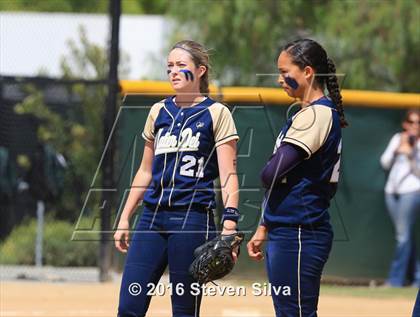 Thumbnail 3 in Mater Dei Catholic vs. Poway (CIF SDS Open Division 2nd Round) photogallery.