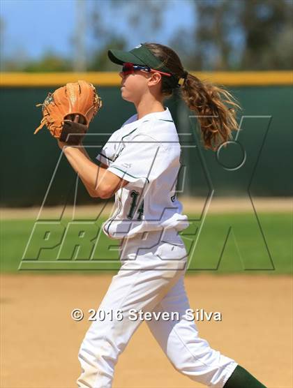Thumbnail 3 in Mater Dei Catholic vs. Poway (CIF SDS Open Division 2nd Round) photogallery.
