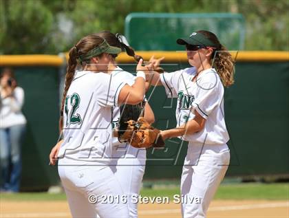 Thumbnail 3 in Mater Dei Catholic vs. Poway (CIF SDS Open Division 2nd Round) photogallery.