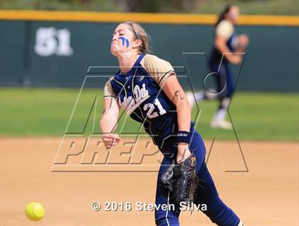 Thumbnail 1 in Mater Dei Catholic vs. Poway (CIF SDS Open Division 2nd Round) photogallery.
