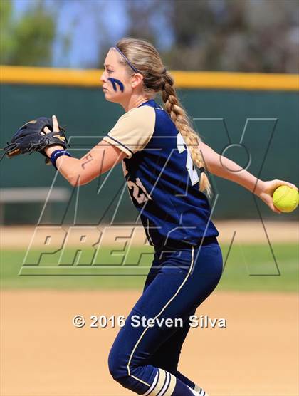 Thumbnail 1 in Mater Dei Catholic vs. Poway (CIF SDS Open Division 2nd Round) photogallery.
