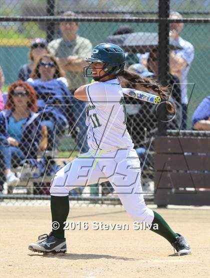 Thumbnail 3 in Mater Dei Catholic vs. Poway (CIF SDS Open Division 2nd Round) photogallery.