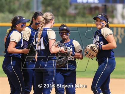 Thumbnail 3 in Mater Dei Catholic vs. Poway (CIF SDS Open Division 2nd Round) photogallery.