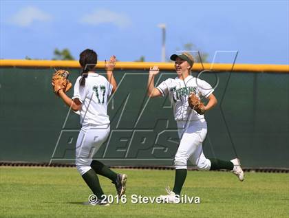 Thumbnail 2 in Mater Dei Catholic vs. Poway (CIF SDS Open Division 2nd Round) photogallery.