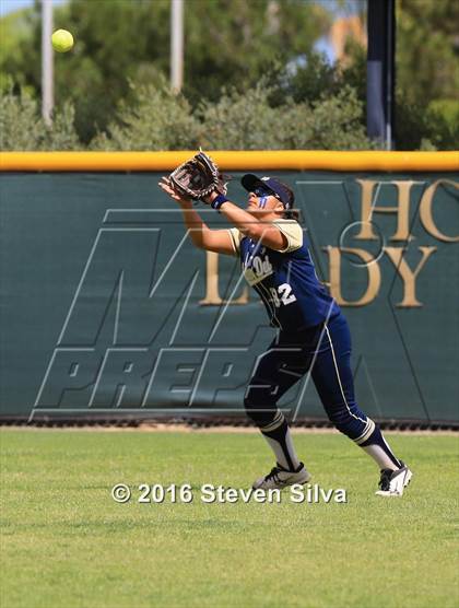 Thumbnail 2 in Mater Dei Catholic vs. Poway (CIF SDS Open Division 2nd Round) photogallery.