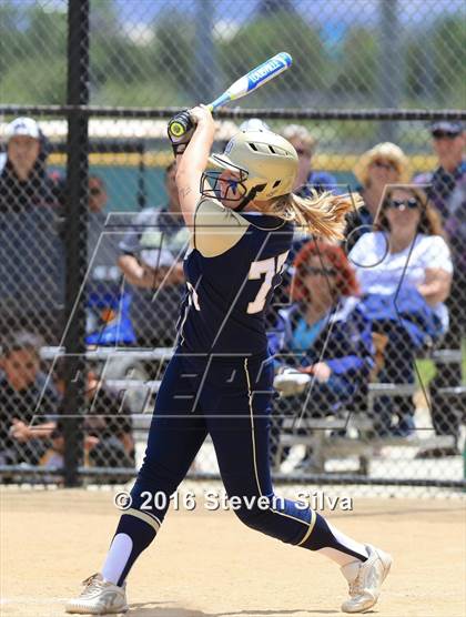 Thumbnail 3 in Mater Dei Catholic vs. Poway (CIF SDS Open Division 2nd Round) photogallery.