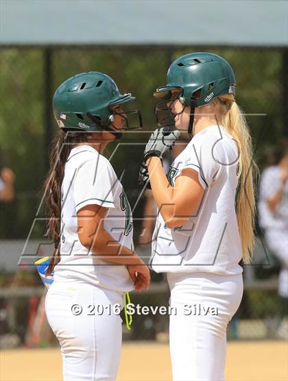 Thumbnail 2 in Mater Dei Catholic vs. Poway (CIF SDS Open Division 2nd Round) photogallery.