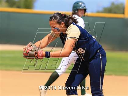 Thumbnail 2 in Mater Dei Catholic vs. Poway (CIF SDS Open Division 2nd Round) photogallery.